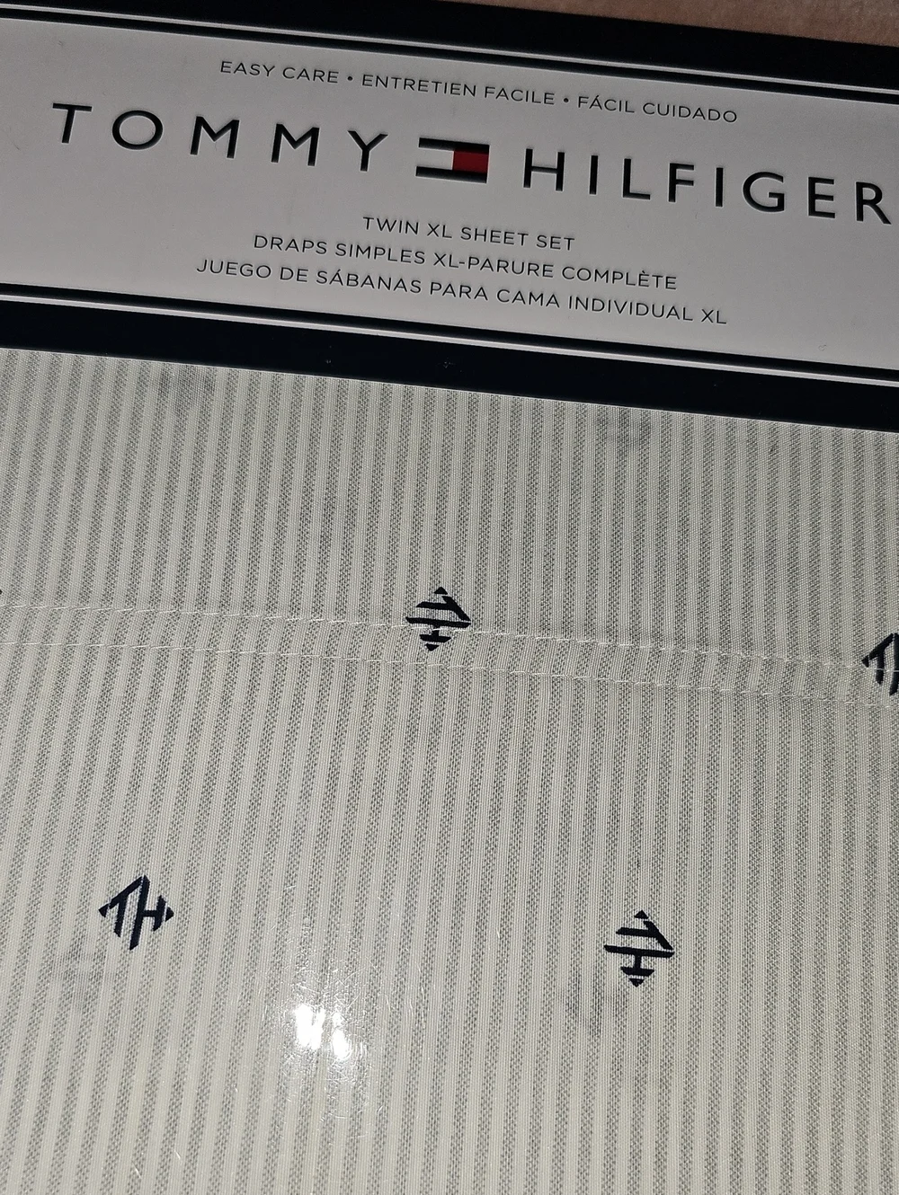 Tommy Hilfiger tommy hilfiger